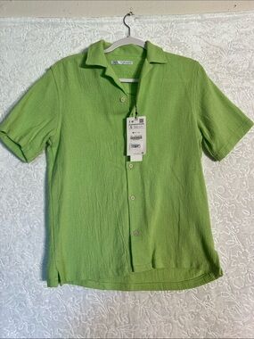 ZARA Men Short-Sleeve Button-Down Shirt in Lime Green